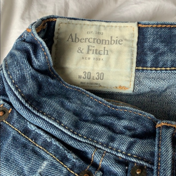 A&F Jeans - Picture 4 of 5